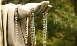 Ending prayers of the Rosary for peace, healing, guidance, protection, gratitude, family, and faith.